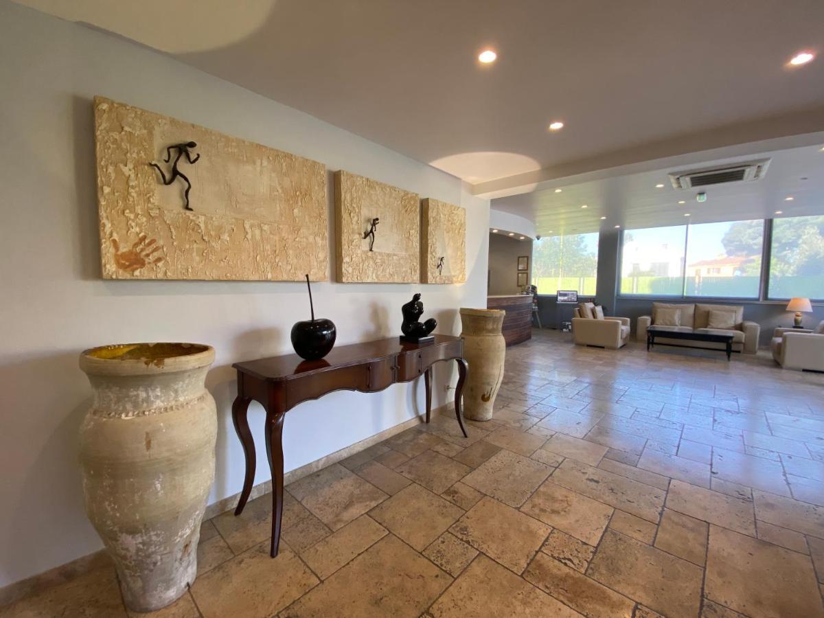 Hotel La Lagune لوسيانا المظهر الخارجي الصورة