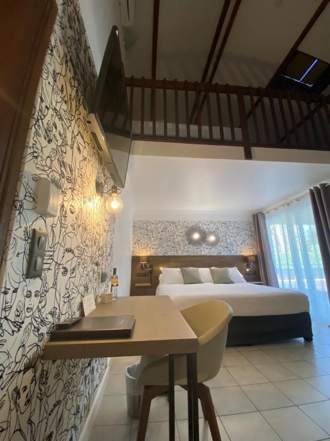Hotel La Lagune لوسيانا الغرفة الصورة
