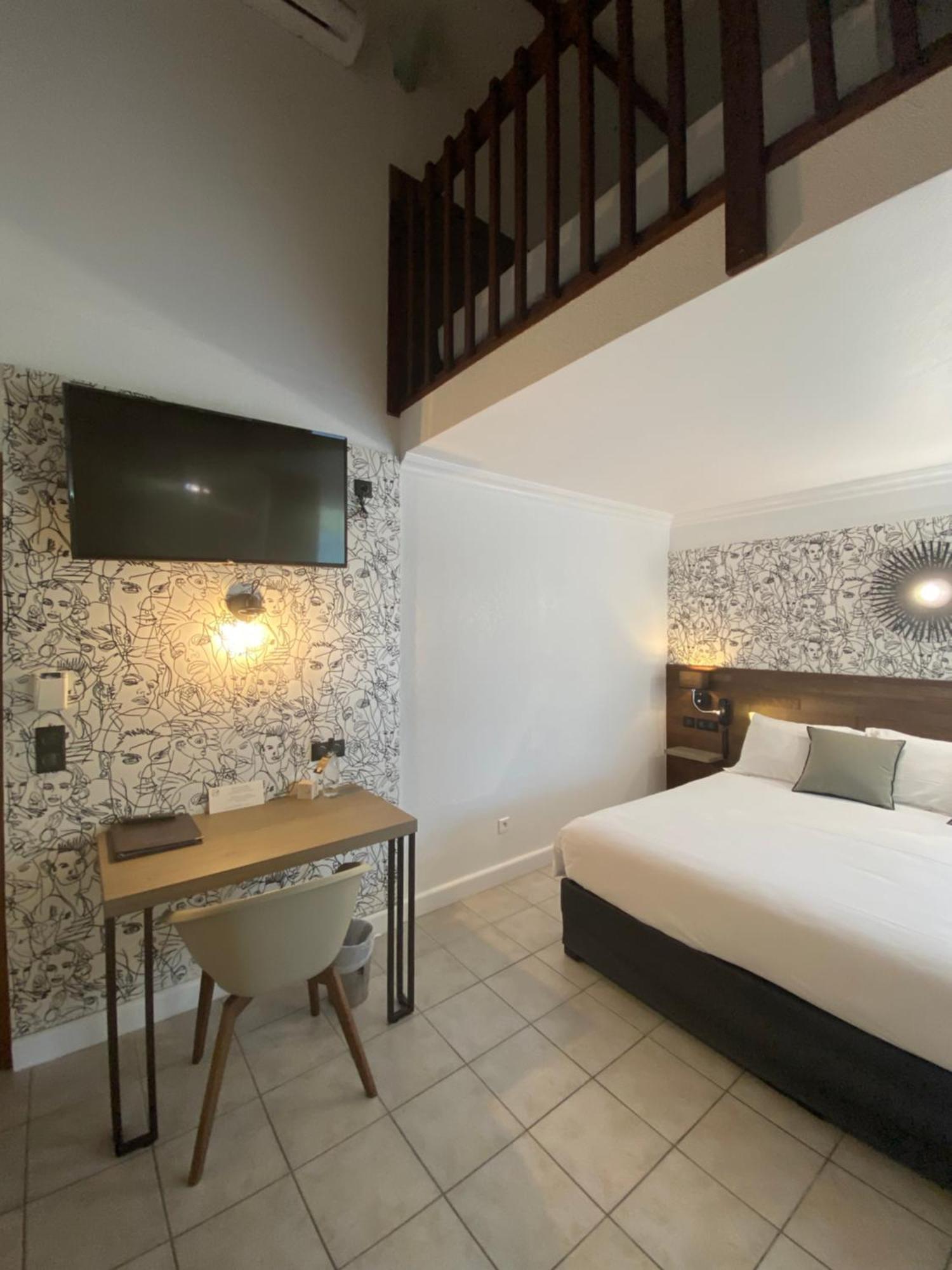 Hotel La Lagune لوسيانا الغرفة الصورة