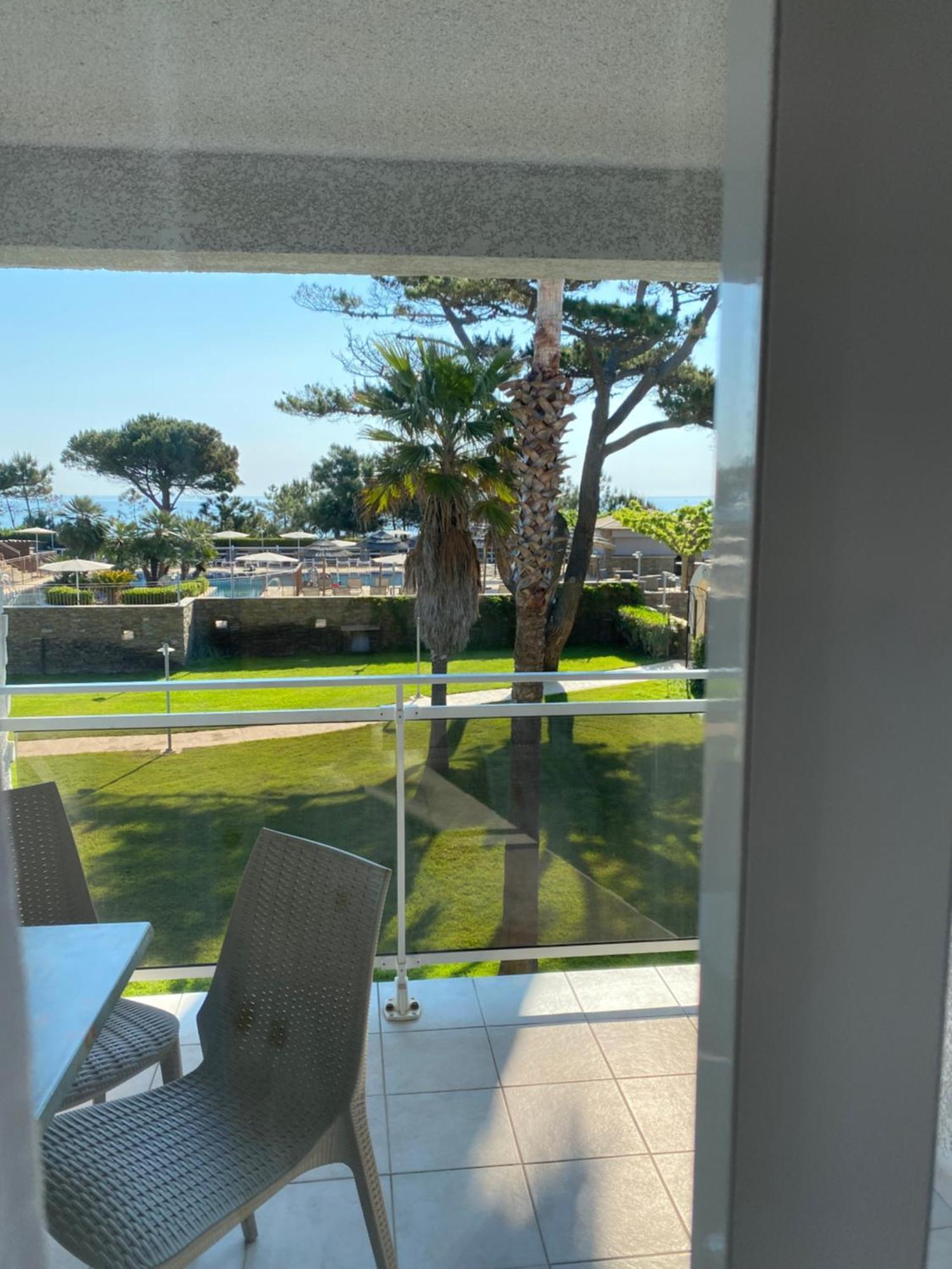 Hotel La Lagune لوسيانا الغرفة الصورة