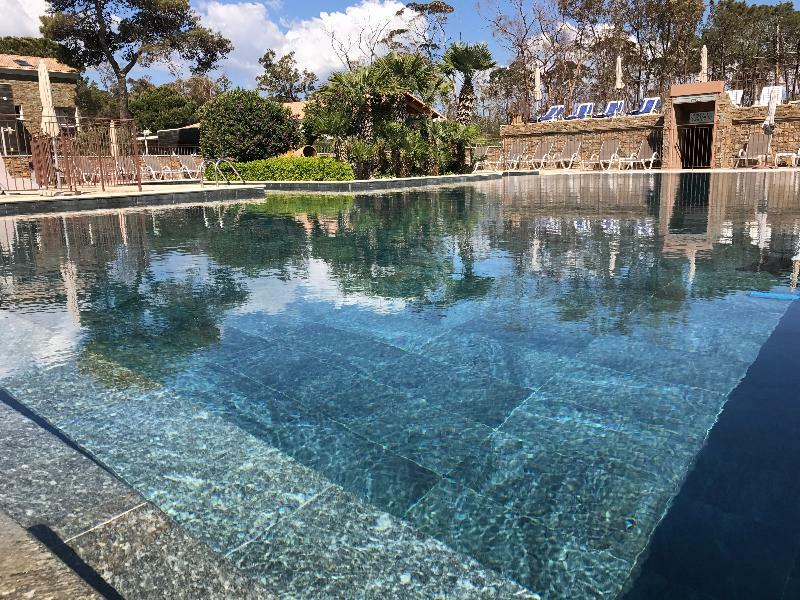Hotel La Lagune لوسيانا المظهر الخارجي الصورة